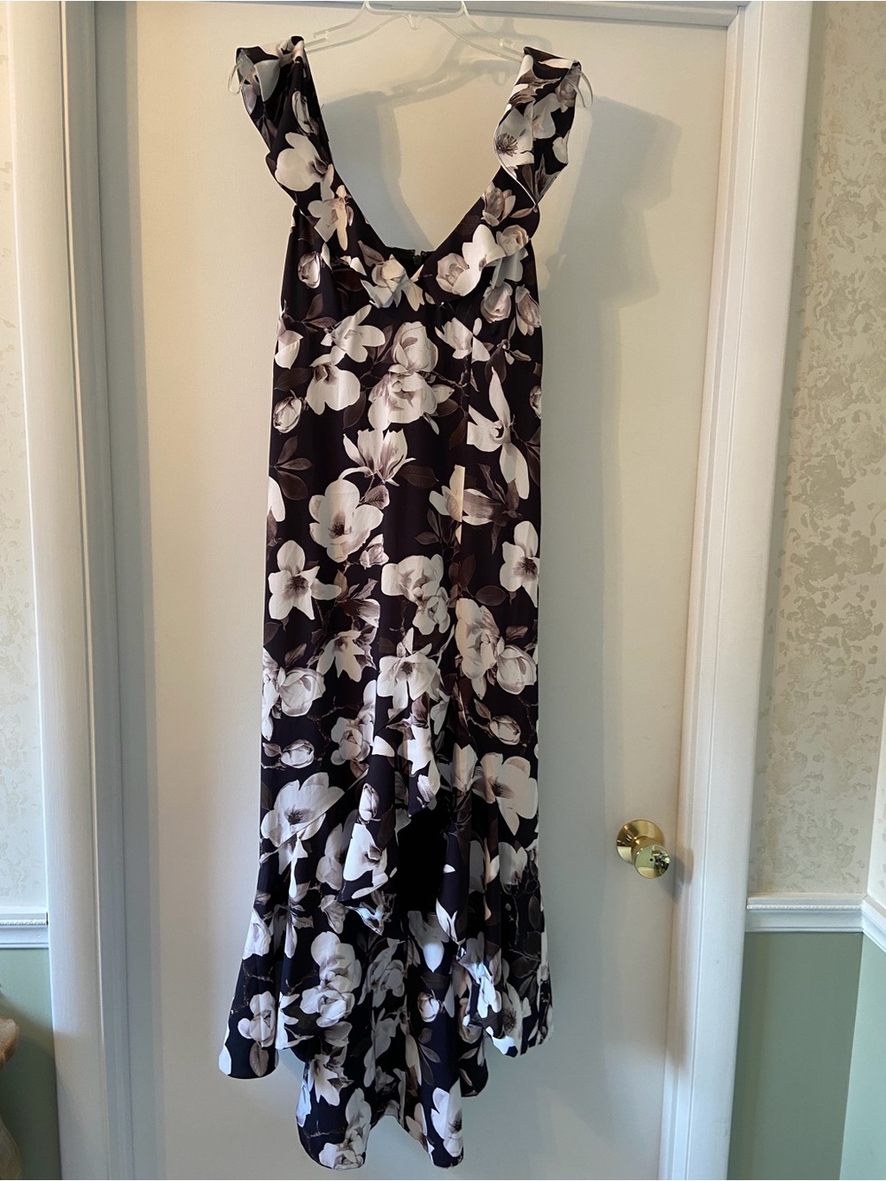 Express Black and White Floral High-Low Maxi Dress